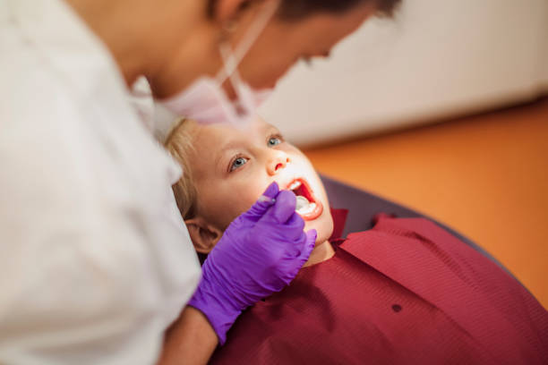 Best Dentist for Tooth Abscess  in Sandoval, IL
