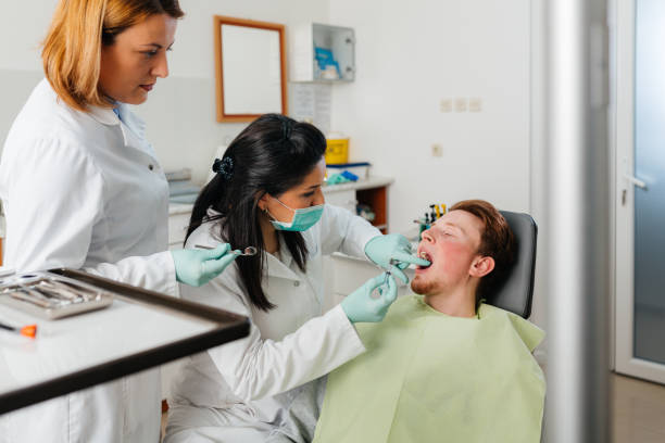 Best Knocked-Out Tooth Emergency  in Sandoval, IL
